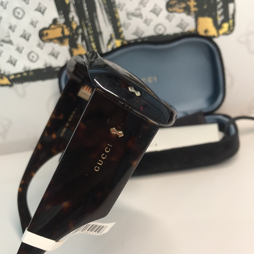 New Authentic Gucci Tortoiseshell Sunglasses GG1080s 002 - Picture 12 of 15